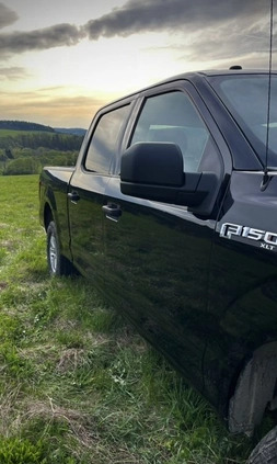 Ford F150 cena 142000 przebieg: 152000, rok produkcji 2018 z Rzeszów małe 742